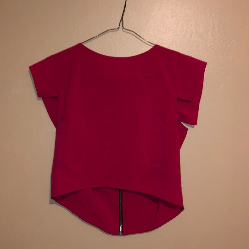 Crop top